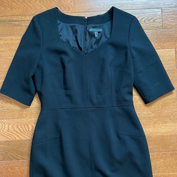 Classy Dress! - Picture 2 of 3